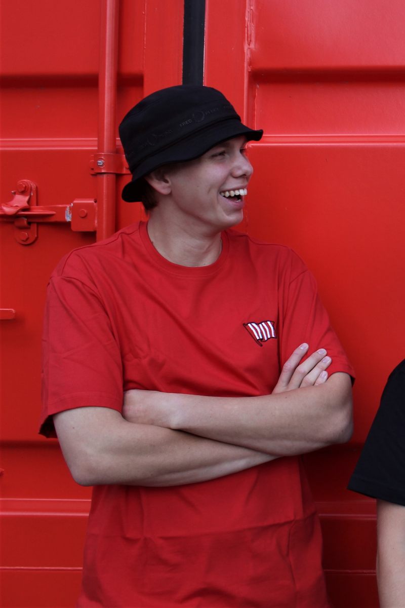 Vesttribunen T-shirt med Logo - Rød